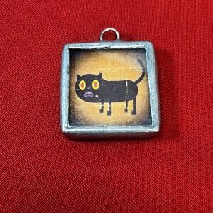 Scaredy Cat "1 Square Silver Tone‎ Novelty Pendant